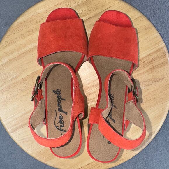 Free People Brooke Platform Cork Heel Red Sandal Women’s Size 40/ 9.5 US - Picture 6 of 8